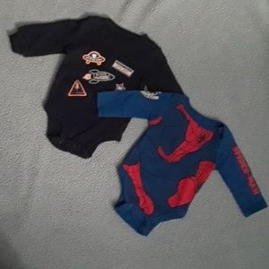 Newborn long sleeve onesie